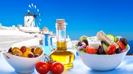 DIETA călugărilor de pe Muntele Athos. Cum este împărțit regimul alimentar al celor mai sănătoși oameni din lume