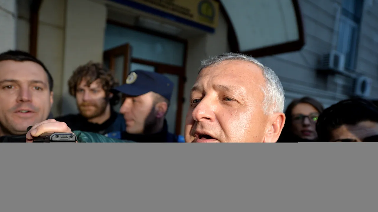 Premierul Cioloș l-a dat afară pe șeful ANAF, după ce acesta a refuzat să își dea demisia. Cine îl înlocuiește