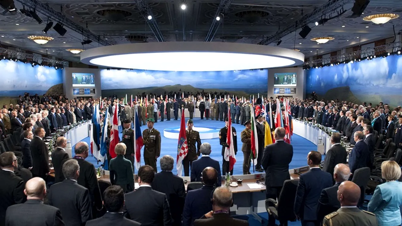 Corespondență din Țara Galilor: Comandament NATO condus de americani, în România. Președintele Ucrainei se declară „optimist moderat