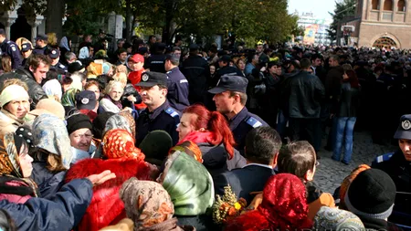 Peste 3.000 de credincioși, la sfințirea Catedralei 