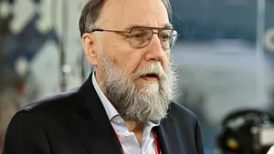 Alexander DUGHIN, reacție virulentă după ce Nicușor Dan a câștigat alegerile din România: „Fără o revoluție, europenii nu au nicio șansă”