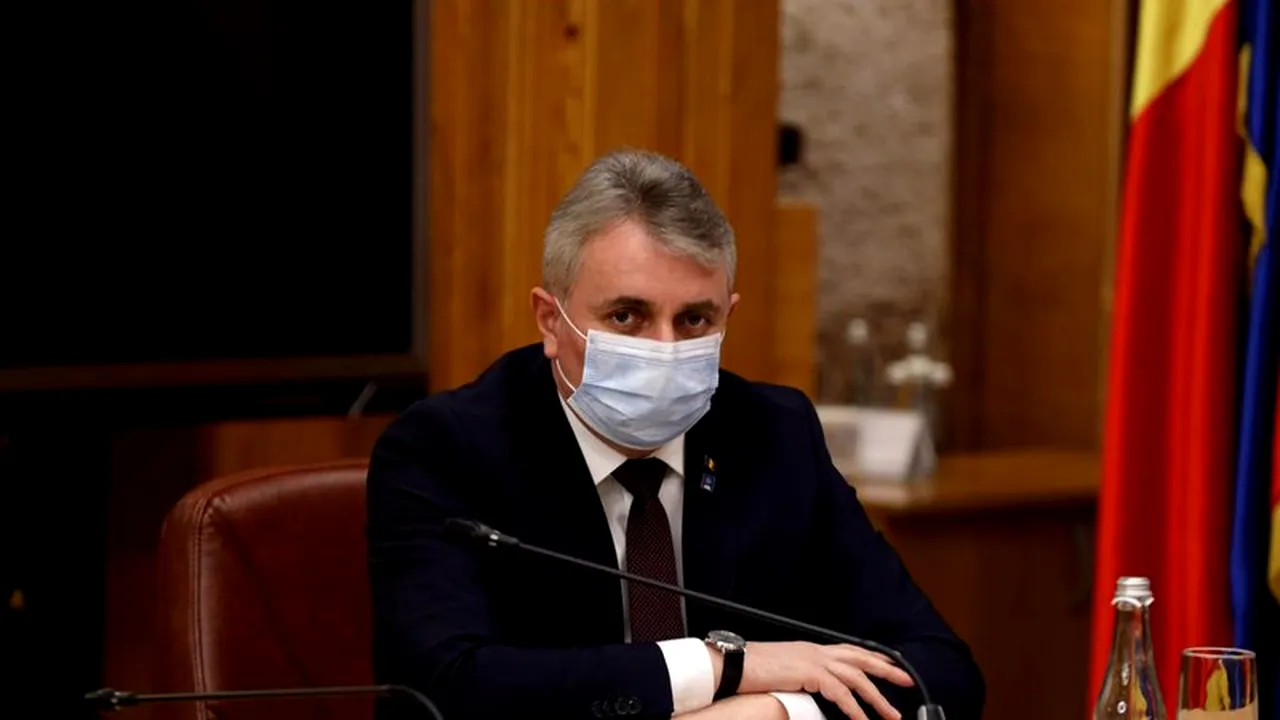 Secțiile de poliție din mediul rural sunt la pământ. Lucian Bode: “Peste o mie sunt cu toaleta în fundul curții!” Ce promite șeful MAI