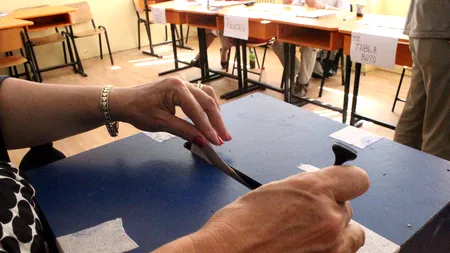 Paris: Protestatarii au părăsit ambasada după ce au semnat o petiție privind încălcarea drepturilor