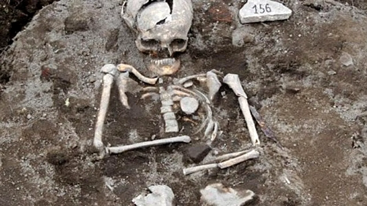 Descoperire IMPRESIONANTĂ a arheologilor bulgari: ce se găsește în acest mormânt din secolul al XIII-lea. „Avem cu siguranță de a face cu un ritual