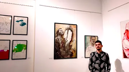 FABULOSUL destin al unui copil abandonat la naștere. CUM a devenit un artist cu expoziții internaționale de prestigiu, premiat de NASA