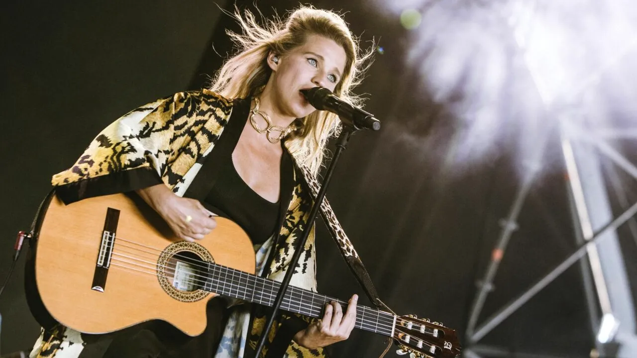 Selah Sue, Hooverphonic și Naaz cântă la Arenele Romane pe 22 septembrie