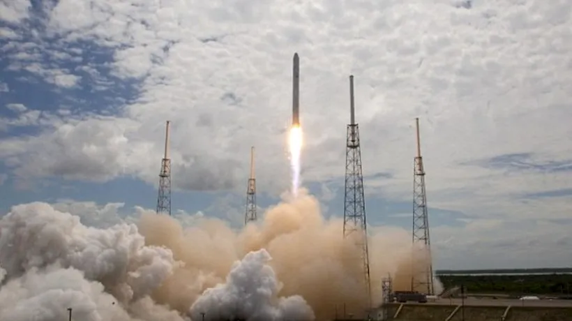 Compania SpaceX va realiza, sâmbătă, primul ZBOR SPAȚIAL PRIVAT, după trei amânări succesive