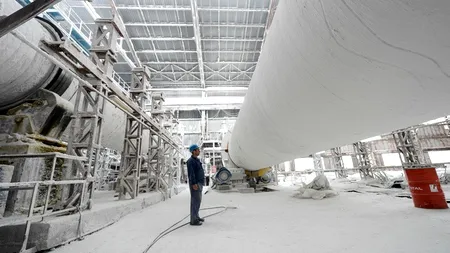 Un SIMPLU CALCUL demonstrează MAREA PROBLEMĂ a companiilor de stat. Cât produce și ce datorii face fiecare din cei 300.000 de angajați