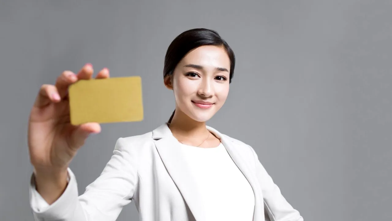 Viza de AUR: Cât i-ar putea costa pe investitorii străini să aibă drept de ședere timp de 5 ani în România, potrivit unui proiect de lege depus de PNL