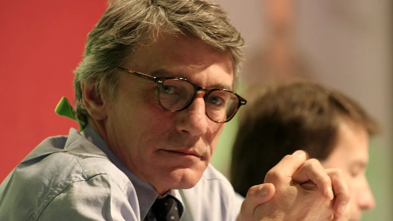 8 ȘTIRI DE LA ORA 8 A murit David Sassoli, președintele Parlamentului European