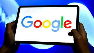 Comisia Europeană a amendat Google cu aproape trei MILIARDE de euro / Compania trebuie să plătească alte 420 de milioane de dolari în SUA