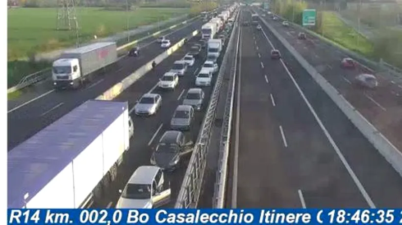Accident grav pe Autostrada Soarelui din Italia: Cel puțin 40 de oameni sunt răniți într-un autocar lovit în plin de un camion