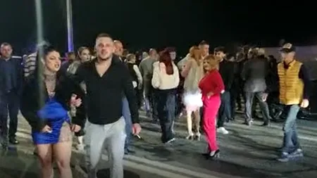 VIDEO | Alertă cu bombă la o nuntă din Drobeta-Turnu Severin. Cei 250 de invitați  au fost evacuați din restaurant de luptătorii antitero