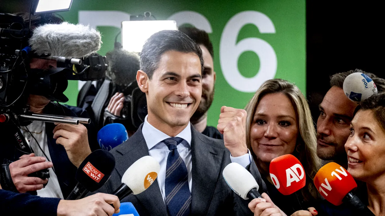 Olanda ar putea avea primul PREMIER homosexual. Partidul centrist-liberal, condus de Rob Jetten, obține MAJORITATE, după numărarea a 99% din voturi