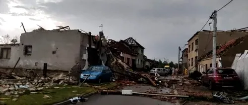 O tornadă devastatoare a lovit Cehia. Mai mulți oameni au murit și peste 150 au fost răniți