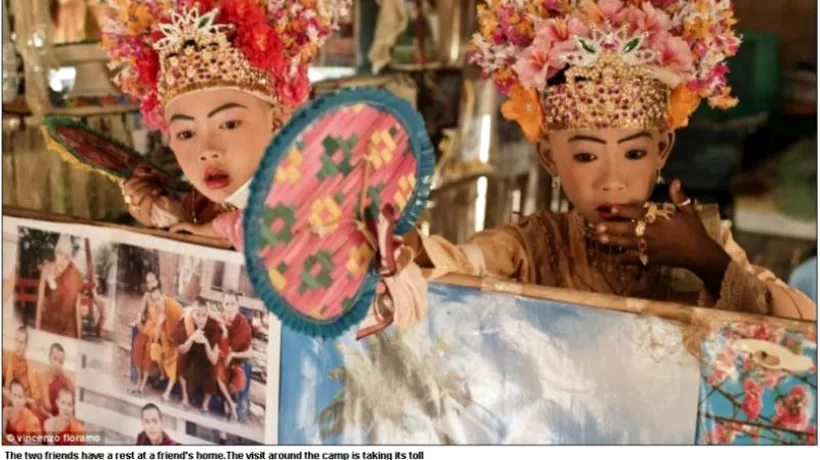 FOTO. Imaginile dintre două vieți. Cum decurge ceremonia inițierii băieților în religia budistă