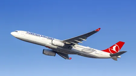 TRAGEDIE la bordul unui avion Turkish Airlines. Unul dintre piloți a murit la scurt timp după decolare