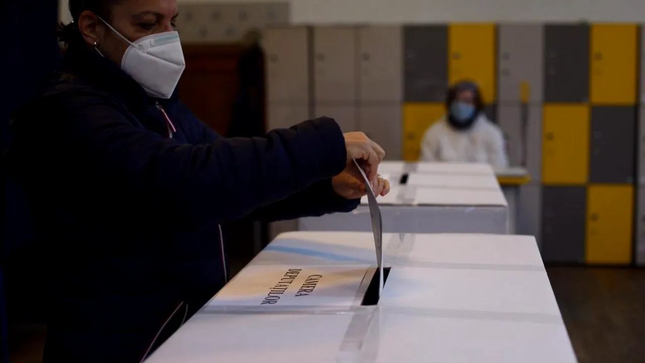 ALEGERI PARLAMENTARE 2020. USR PLUS, apel disperat pentru ieșirea la vot: „La cum arată cifrele riscăm să avem în următorii patru ani Parlamentul cu cea mai scăzută legitimitate”