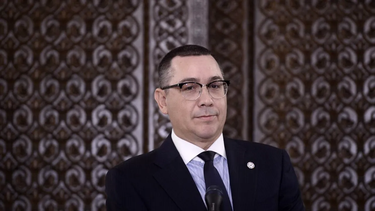 ATAC DUR. Victor Ponta: „Domnilor Klaus Iohanis și Marcel Ciolacu! Opriți MASCArada acestui Guvern!”