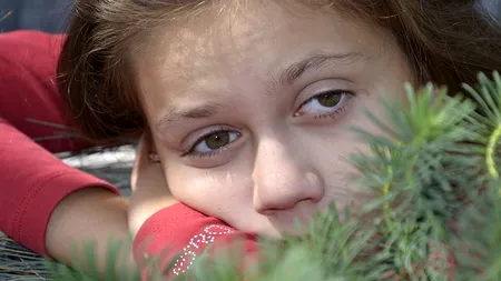 Tristețea și durerea cele mai puternice emoții. Cu cât depășesc în intensitate celelalte sentimente