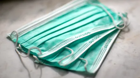 Statele Unite relaxează regulile de purtare a măștii pentru persoanele vaccinate