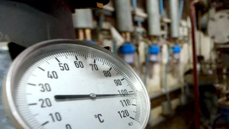 Peste 1,7 milioane de bucureșteni au rămas fără apă caldă. Lider de sindicat al RADET: Nicio șansă ca problema să fie rezolvată până luni. Oprescu: „E o amenințare la siguranța populației