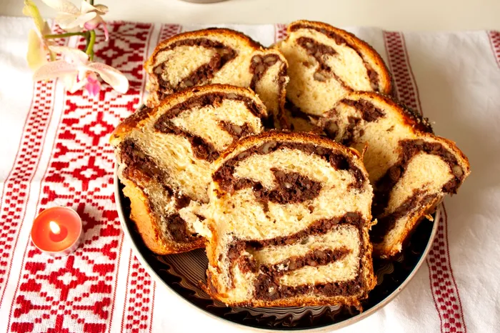 Care este seretul pentru un cozonac delicios. Gospodinele spun că nu trebuie să lipsească din rețetă