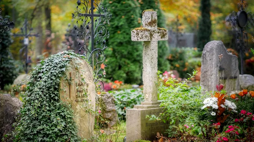 Mii de morminte vor fi scoase la vânzare dacă urmașii nu plătesc taxele. În ce oraș din România s-a luat această decizie