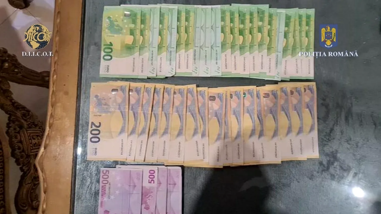 Trei bărbați din Craiova sunt cercetați pentru trafic de minori, trafic de persoane și proxenetism. Polițiștii au găsit sume mari de bani, la percheziții