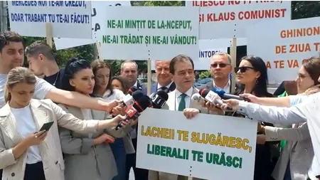 Ludovic Orban, PROTEST în fața Palatului Cotroceni: „Azi, de ziua lui de naştere, Klaus Iohannis face propria sa mineriadă politică, fără mineri”
