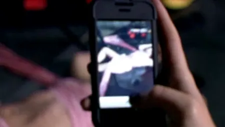 Obiceiul care îți poate distruge smartphone-ul