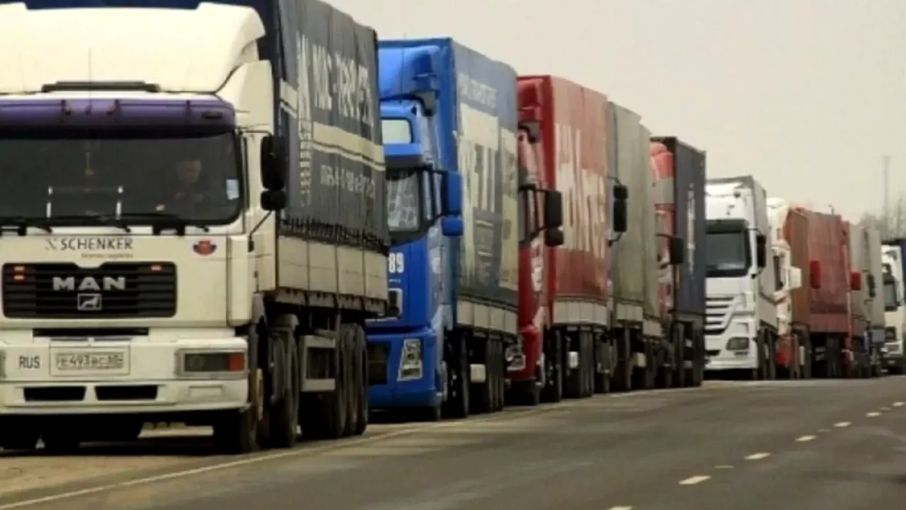 Tragedie în Italia. Un șofer român de TIR de doar 32 de ani a fost găsit mort în parcare, după un conflict cu un alt coleg român