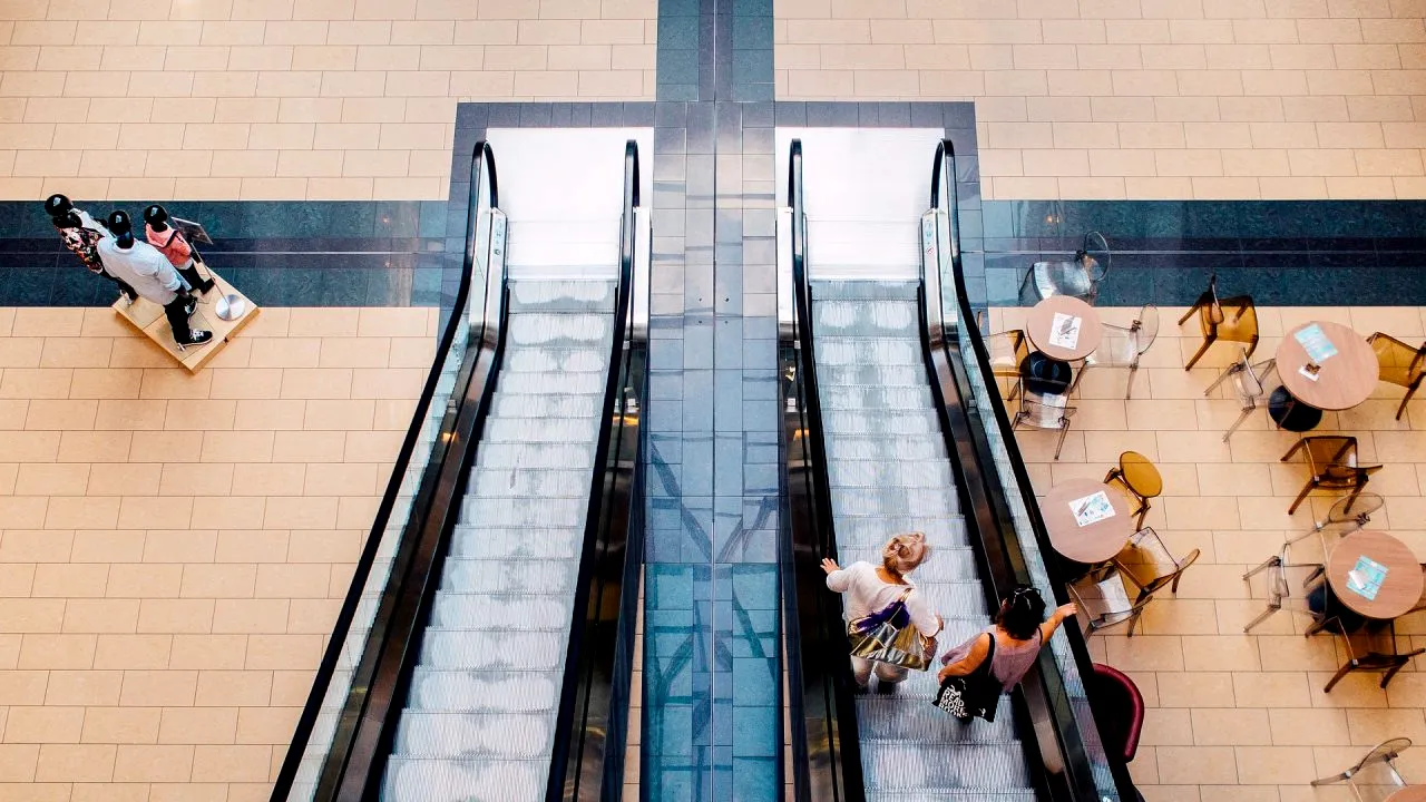 Prefectul Capitalei, despre noile măsuri impuse în Sectorul 5: Primarul nu are cum să schimbe programul magazinelor. Urmează să verificăm legalitatea deciziei