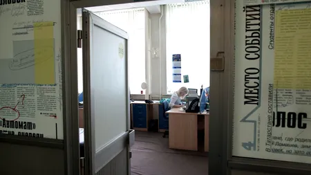 Lovitură grea pentru presa rusă independentă. O instanță din Rusia a retras licența publicației Novaia Gazeta