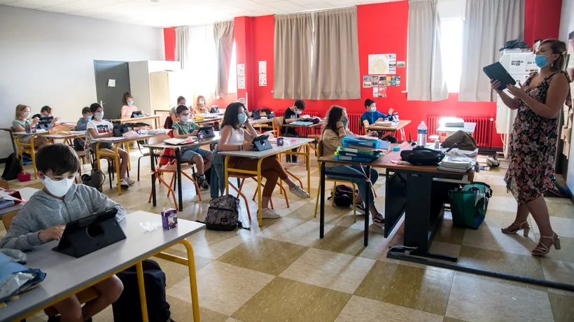 Recomandarea Institutului Național de Sănătate Publică privind reluarea școlii. Află ce elevi se vor întoarce în clase, la 14 septembrie