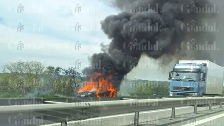 ALERTĂ pe Autostrada București-Pitești. O mașină a luat foc/Pompierii intervin la fața locului