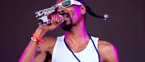 Rapperul Snoop Lion și-a lansat propria aplicație online de partajare de fotografii