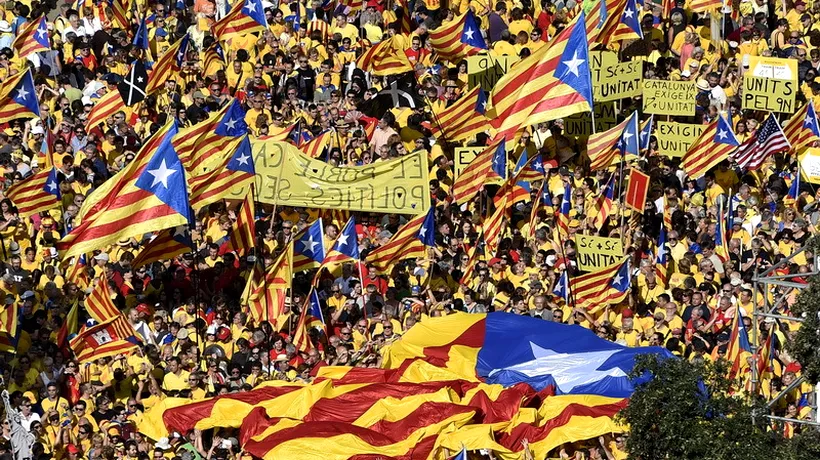 Guvernul Spaniei vrea să știe dacă s-a proclamat sau nu independența în Catalonia. Cererea oficială trimisă la Barcelona

