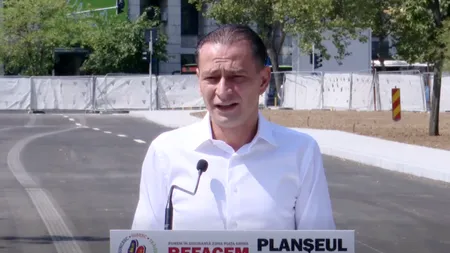 Se redeschide un drum care traversează Planșeul Unirii. Când spune Daniel Băluță că putem traversa Piața Unirii cu mașina