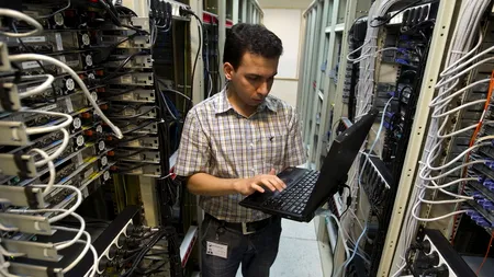 Sistemul care permite INDENTIFICAREA SURSEI PENTRU ORICE INFORMAȚIE DE PE INTERNET