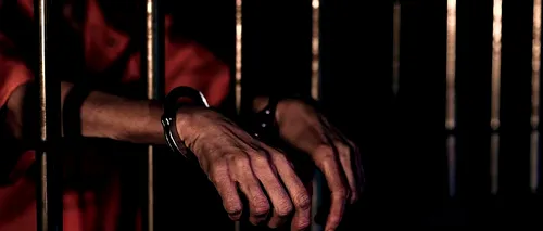 Infractor român condamnat în Portugalia, despăgubit după ce s-a plâns la CEDO că spațiul din închisoare era prea mic. Câți bani trebuie să-i plătească statul lusitan