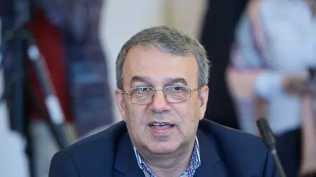 Documente aruncate! Primarul Constanței, Vergil Chițac: Unele trebuiau păstrate permanent. Oare a încercat cineva să şteargă urmele celor 20 de ani de administraţie roşie? - FOTO