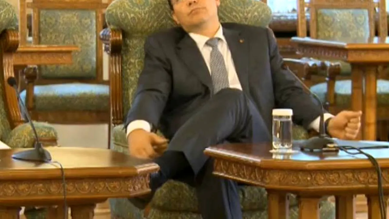 Realitatea paralelă a lui Victor Ponta. Premierul spune că a scăzut „cu 12 miliarde datoria publică