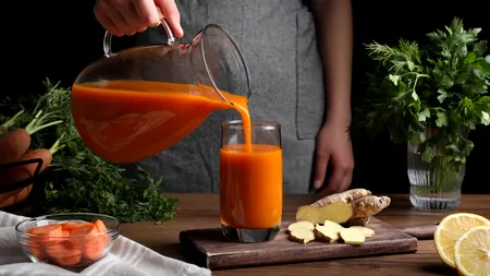 O femeie a fost la un pas de moarte după ce a ținut o dietă cu MORCOVI: „Mă gândeam că mâine voi fi mai bine”