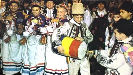 Urări de Anul Nou. PLUGUȘORUL