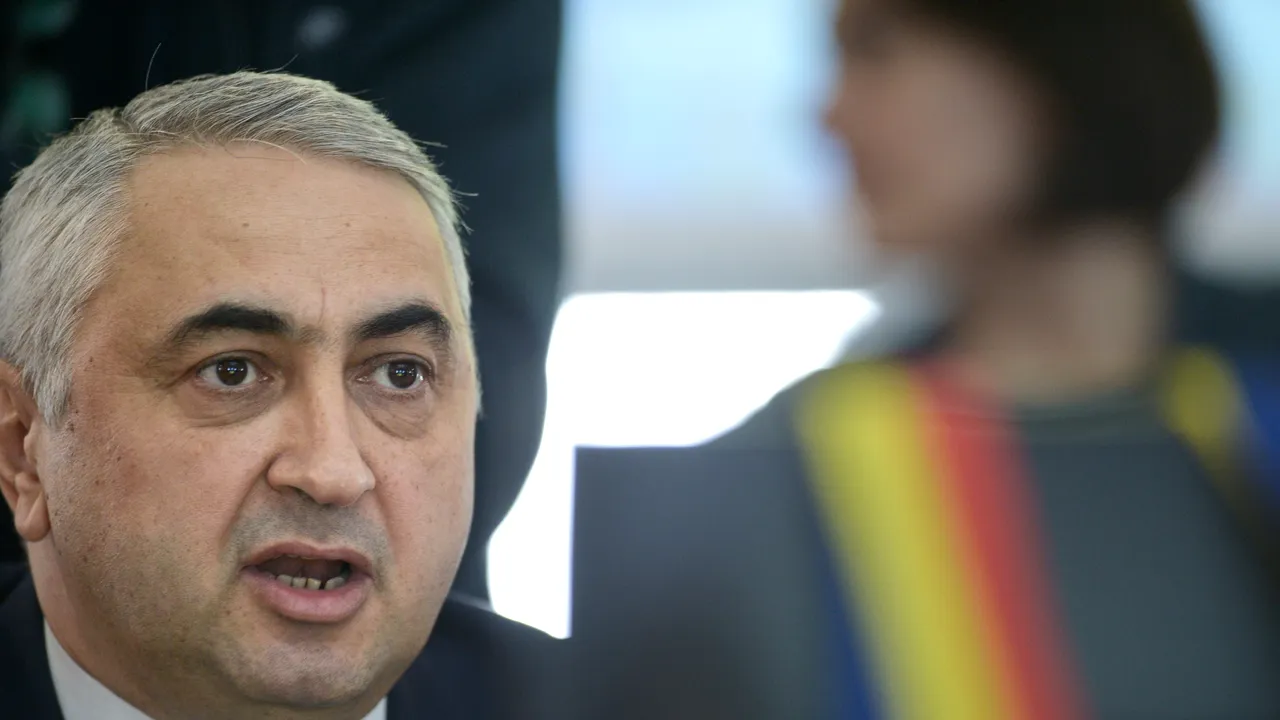 PNL vrea demisia ministrului Educației. Liberalii au depus moțiune simplă împotriva lui Valentin Popa