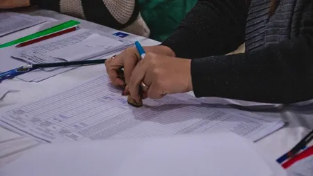 Ludovic Orban ridică restricțiile pentru alegerile din 6 decembrie! Anunț oficial: deplasarea la vot, permisă în localitățile aflate în carantină!