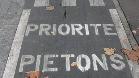 Centrul Capitalei se închide în weekend. Ce rute rute ocolitoare recomandă Brigada Rutieră