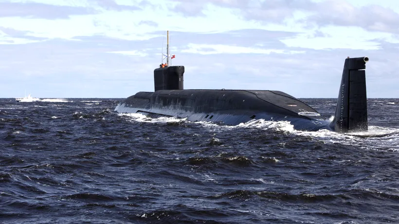 Submarine militare ale Flotei ruse din Marea Neagră au lansat zece rachete spre teroriștii de la ISIS