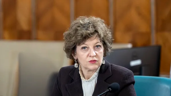 Vicepremierul Oana Gheoghiu: „Dacă voiam să vindem ceva, nu cred că făceam public acest lucru”